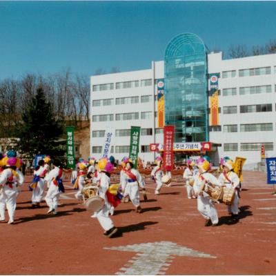 가톨릭 상지대학교 개교 25주년 퍼레이드 - 안동시내