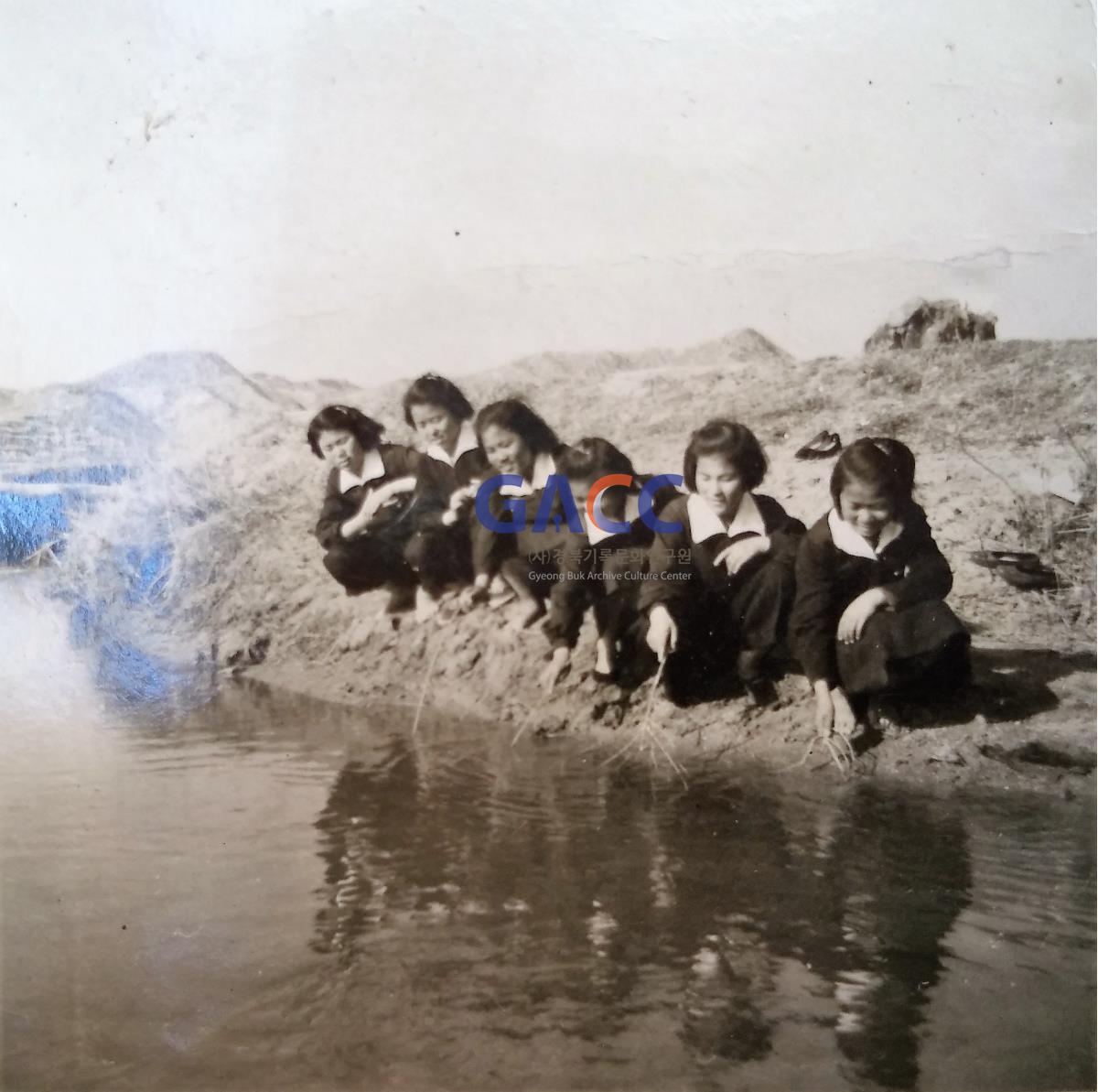 1954년경 감천중학교 시절 작은그림