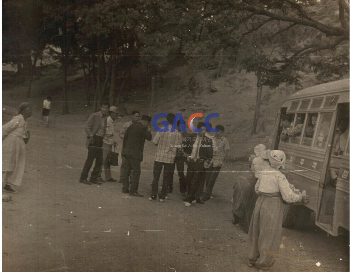 서부리 예안향교 정교이신 권오진씨의 신원미상 및 출처불명 사진들(12장) 작은그림