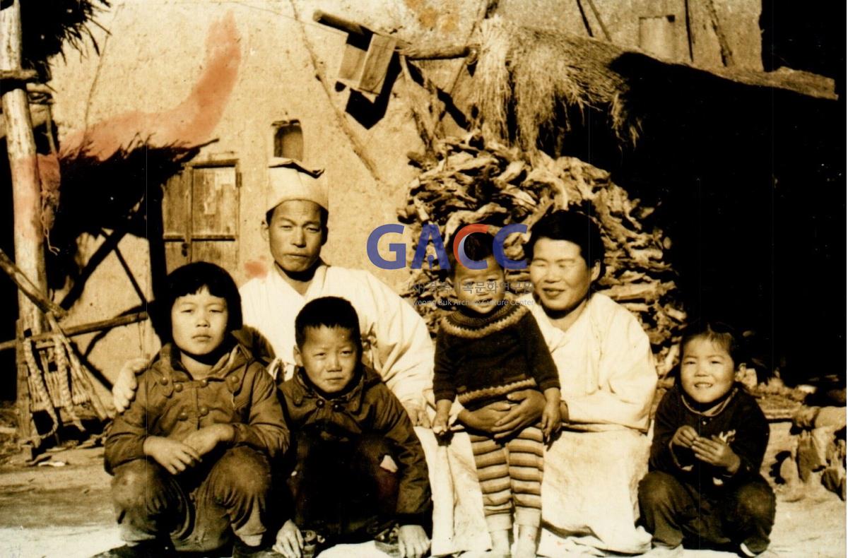 1960년대 임동면 마령리 음지마 문병태 씨 집 작은그림