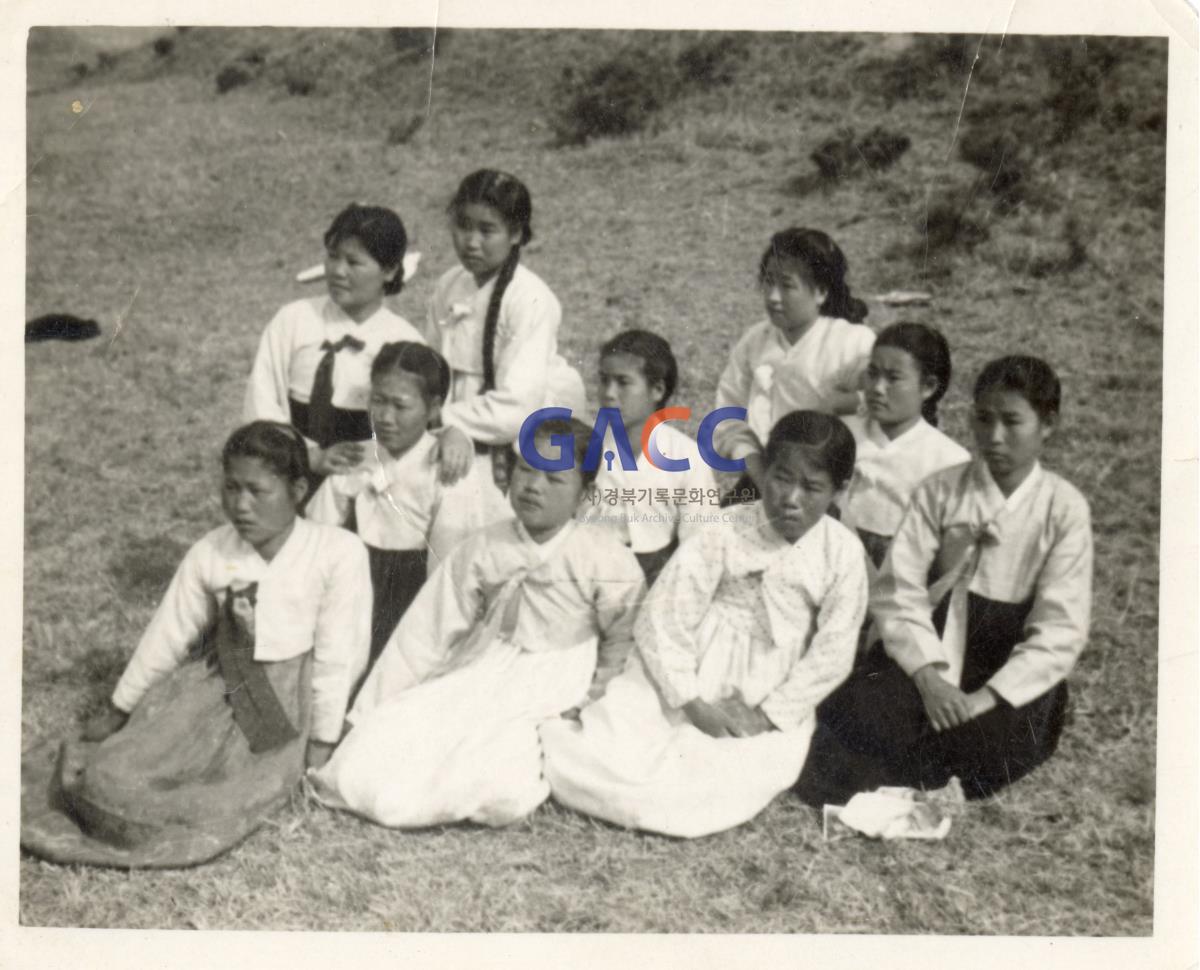 1956년 삼짇날 화전놀이 작은그림