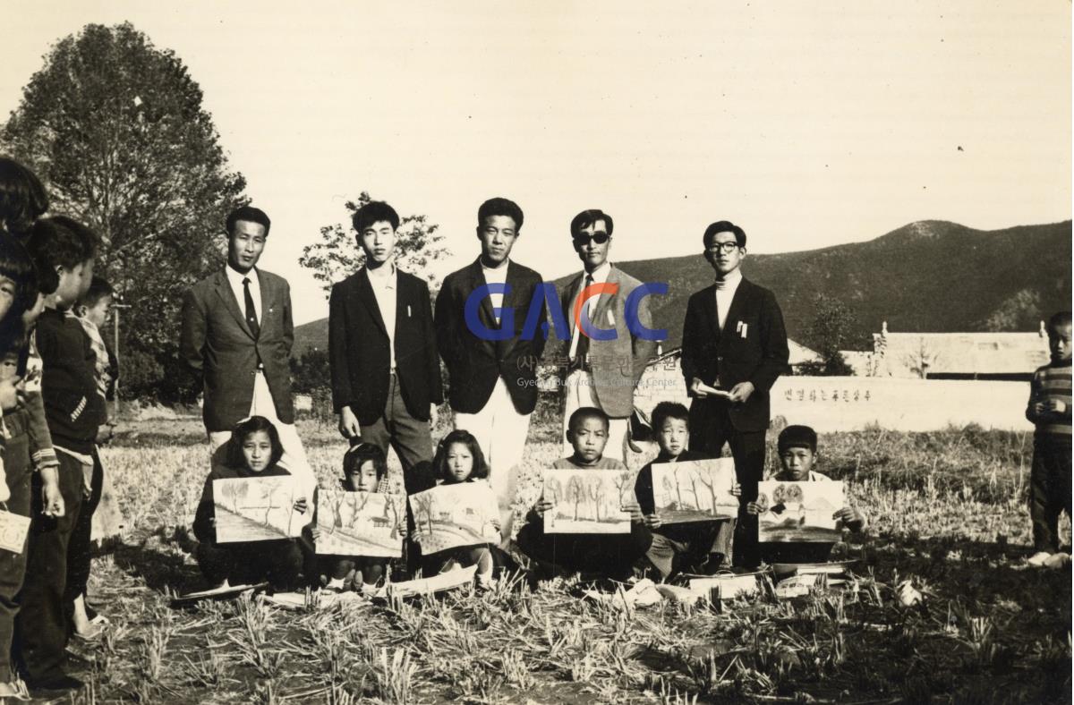 미술백일장, 솜씨 뽐내기 작은그림