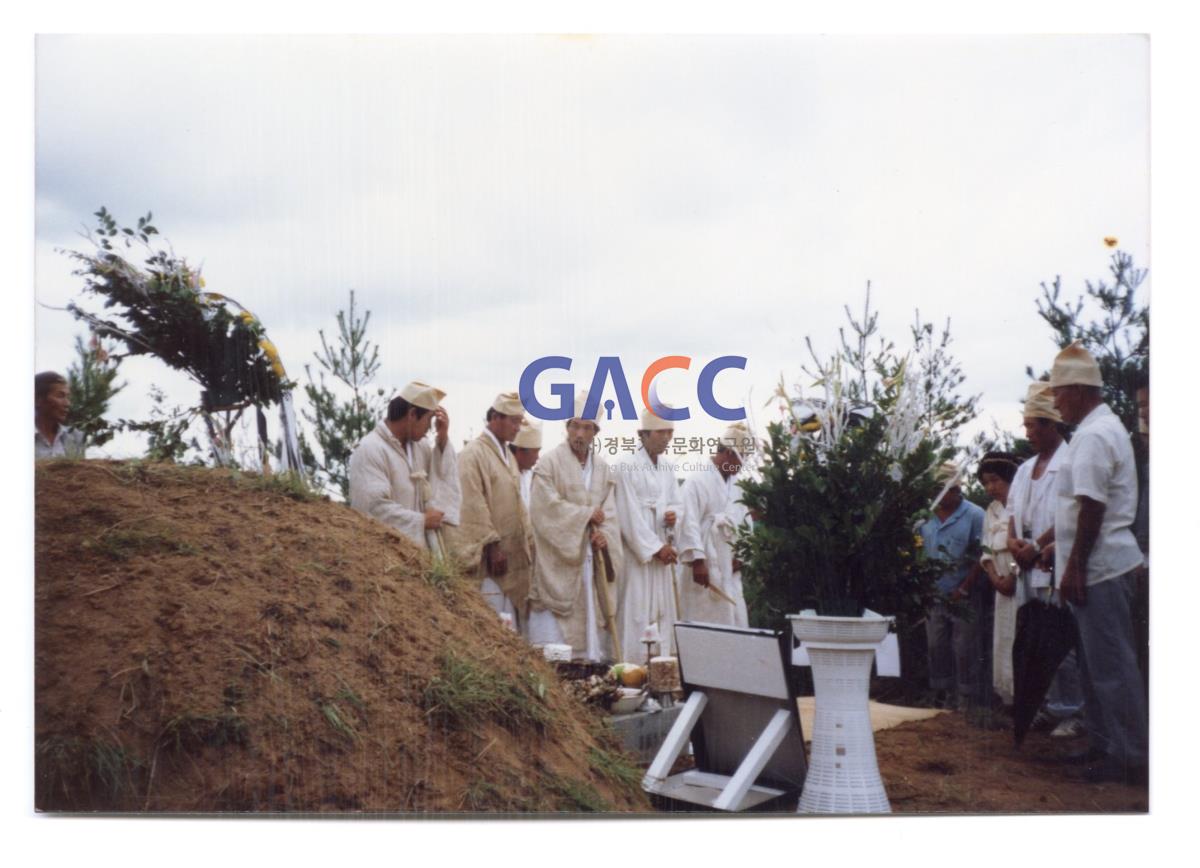 1990년 6월 와룡 아버지의 장례 과정 작은그림