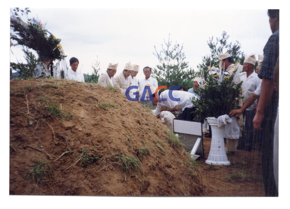 1990년 6월 와룡 아버지의 장례 과정 작은그림