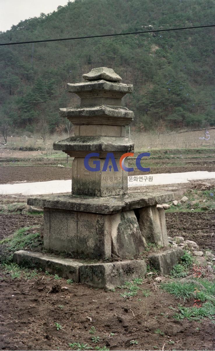 문경계립령 3층석탑 2 작은그림