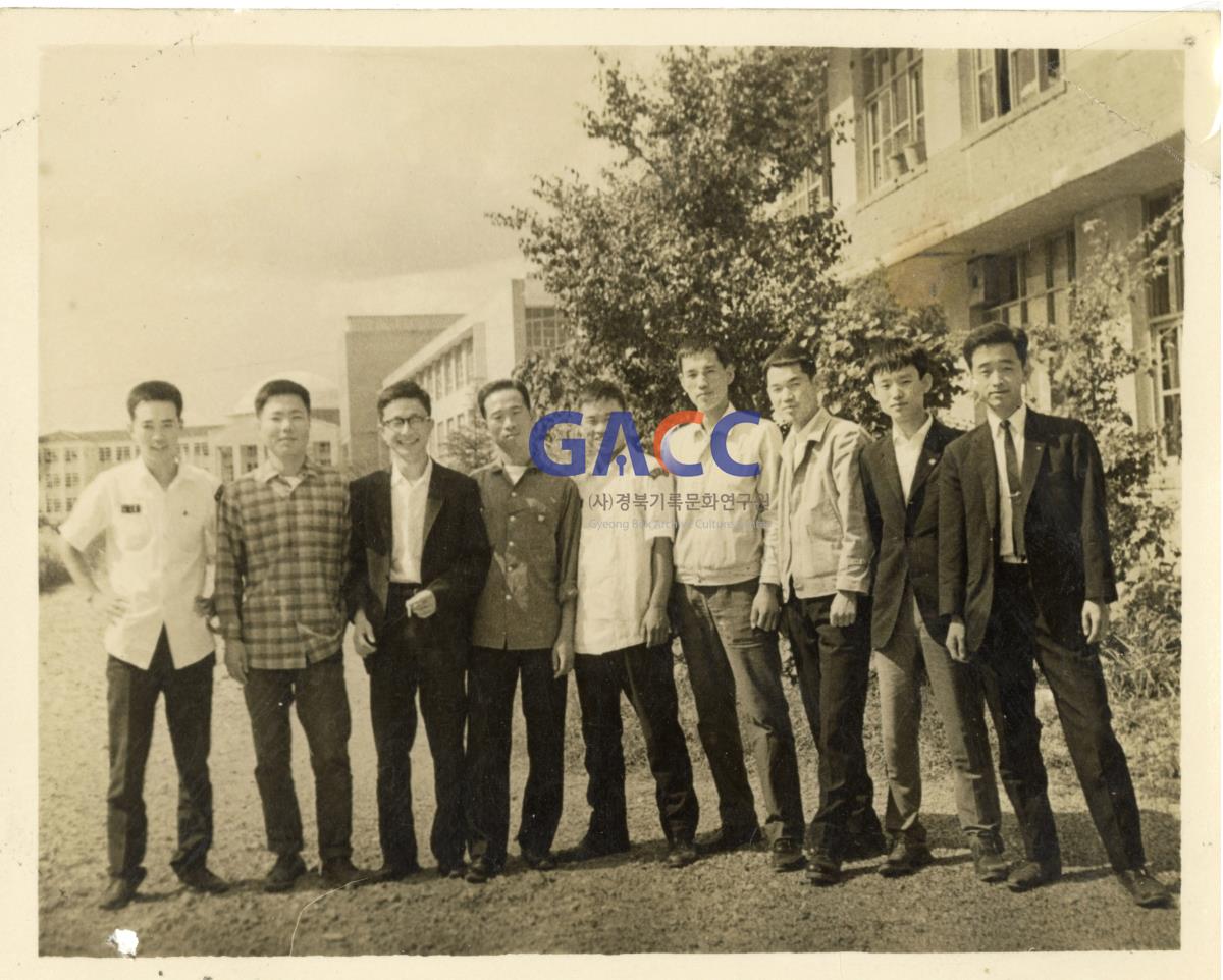 1964년 경북대학교 동기생 작은그림