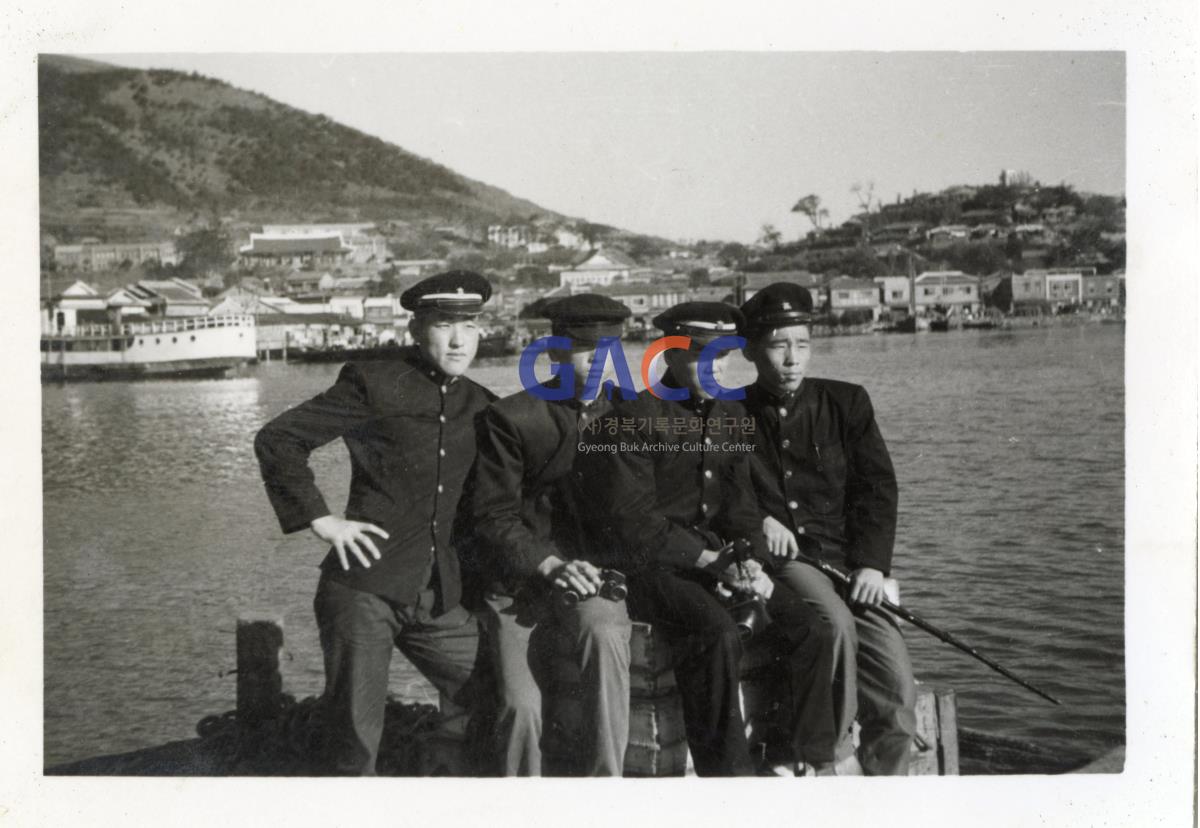 1961년 안동고등학교 진주 수학여행 작은그림
