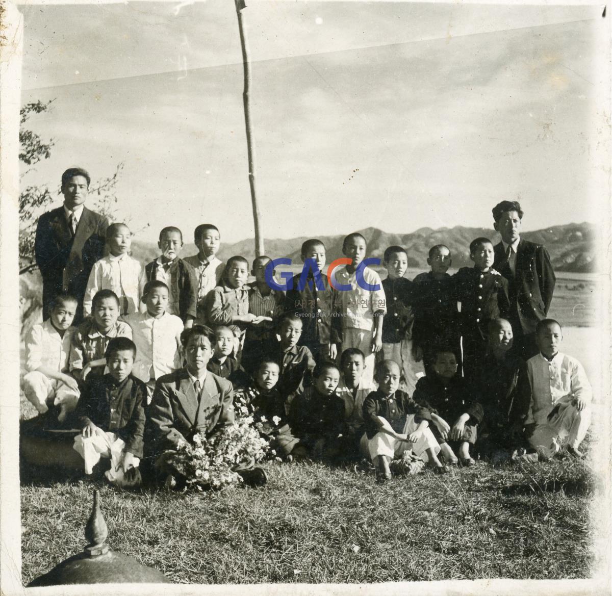 1953년 풍산초등학교 소풍 작은그림