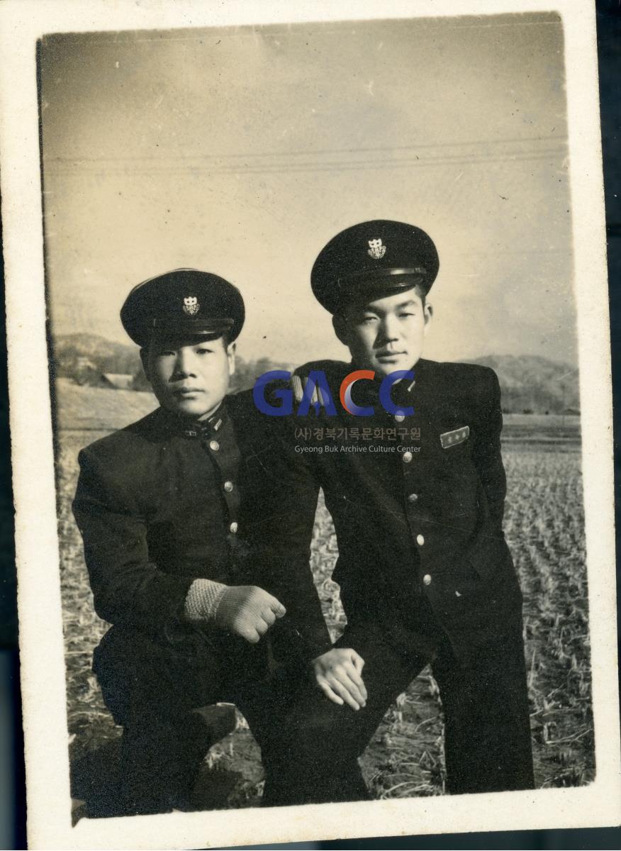 1958년 안동중학교 재학시절 모습 작은그림