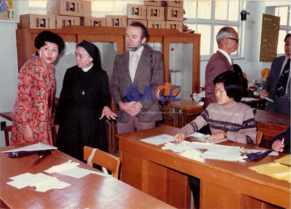 가톨릭 상지대학교 독일 마제리오 장학재단 한국담당자 내교 1978년 작은그림