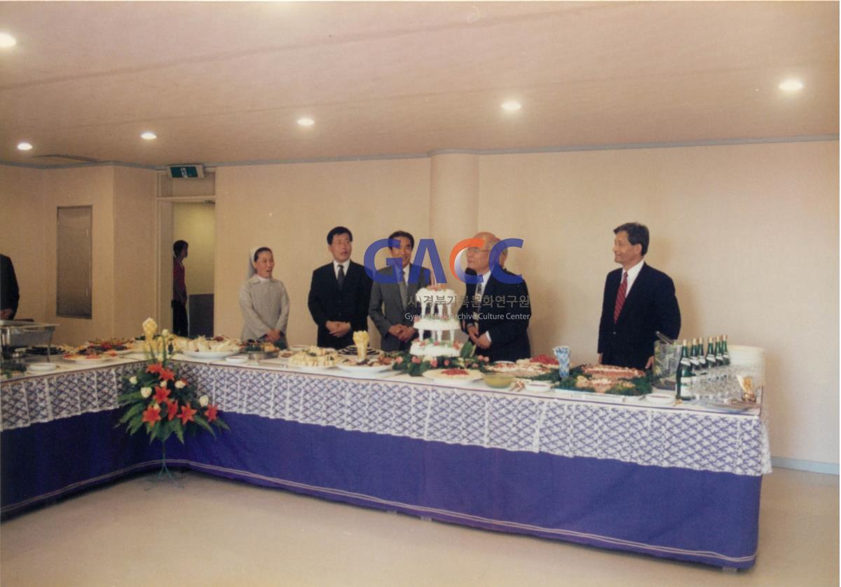 가톨릭 상지대학교 기숙사 예지관 봉헌식 1998년 작은그림