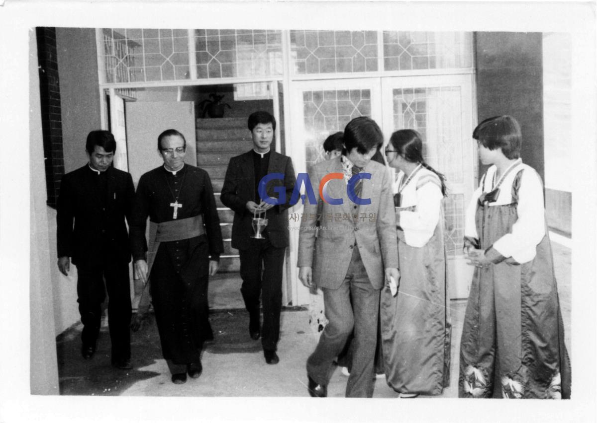 가톨릭 상지대학교 응용미술관 가정관 축성식 1981년 3월 11일 작은그림