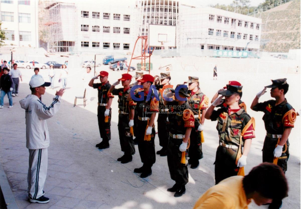 가톨릭 상지대학교 제32회 밤저골 춘계 체육대회 2001년 작은그림