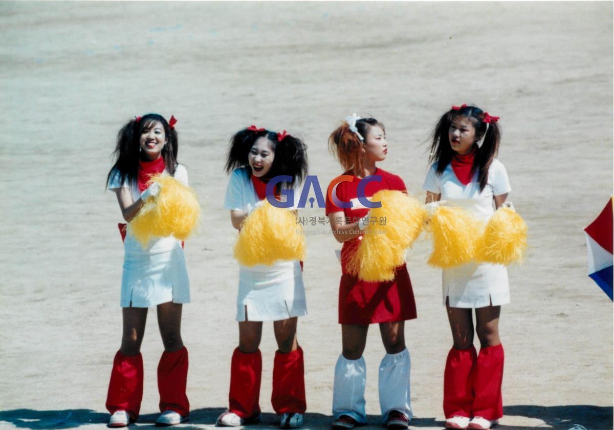 가톨릭 상지대학교 제32회 밤저골 춘계 체육대회 2001년 작은그림