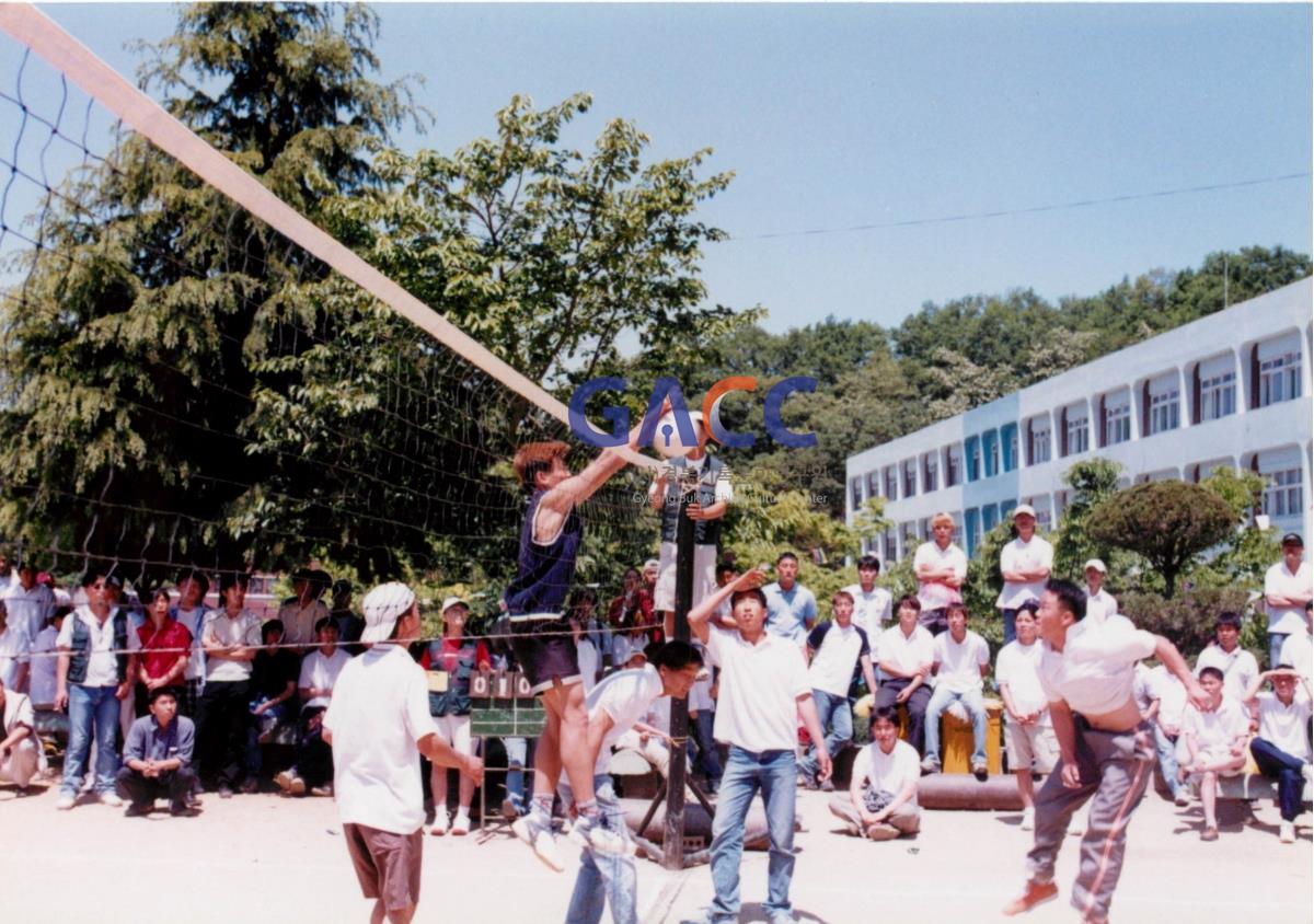 가톨릭 상지대학교 제32회 밤저골 춘계 체육대회 2001년 작은그림