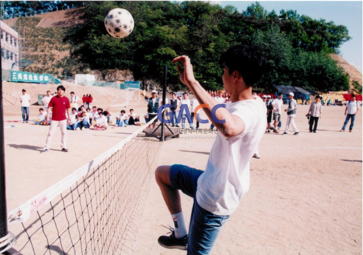 가톨릭 상지대학교 제32회 밤저골 춘계 체육대회 2001년 작은그림