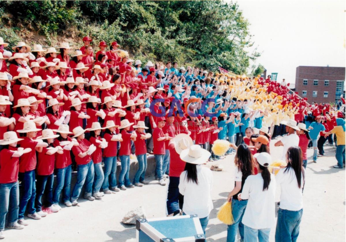 가톨릭 상지대학교 제32회 밤저골 춘계 체육대회 2001년 작은그림