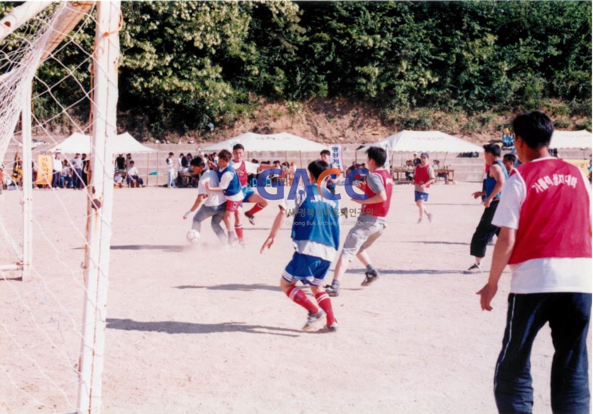 가톨릭 상지대학교 제32회 밤저골 춘계 체육대회 2001년 작은그림