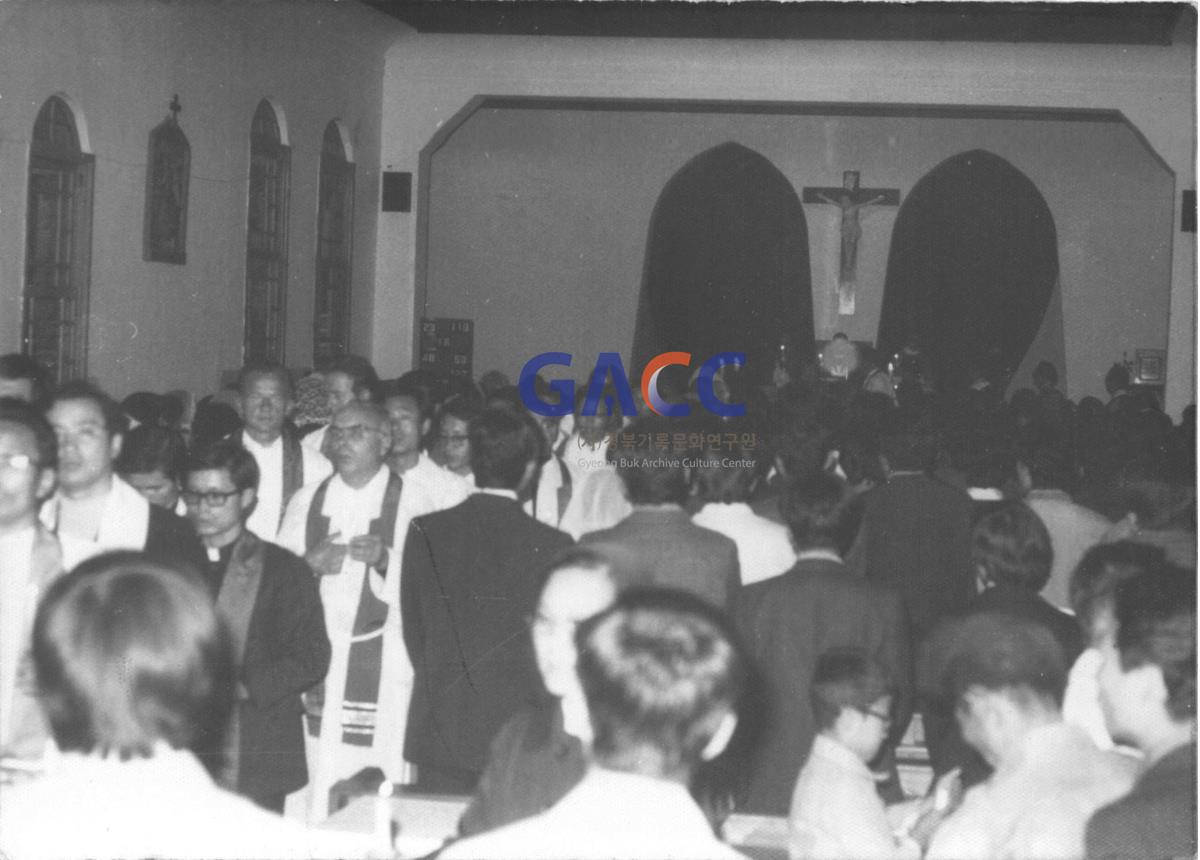 천주교 안동교구 안동교구 사제단 긴급조치 해제 요구 기도회 1977년 작은그림