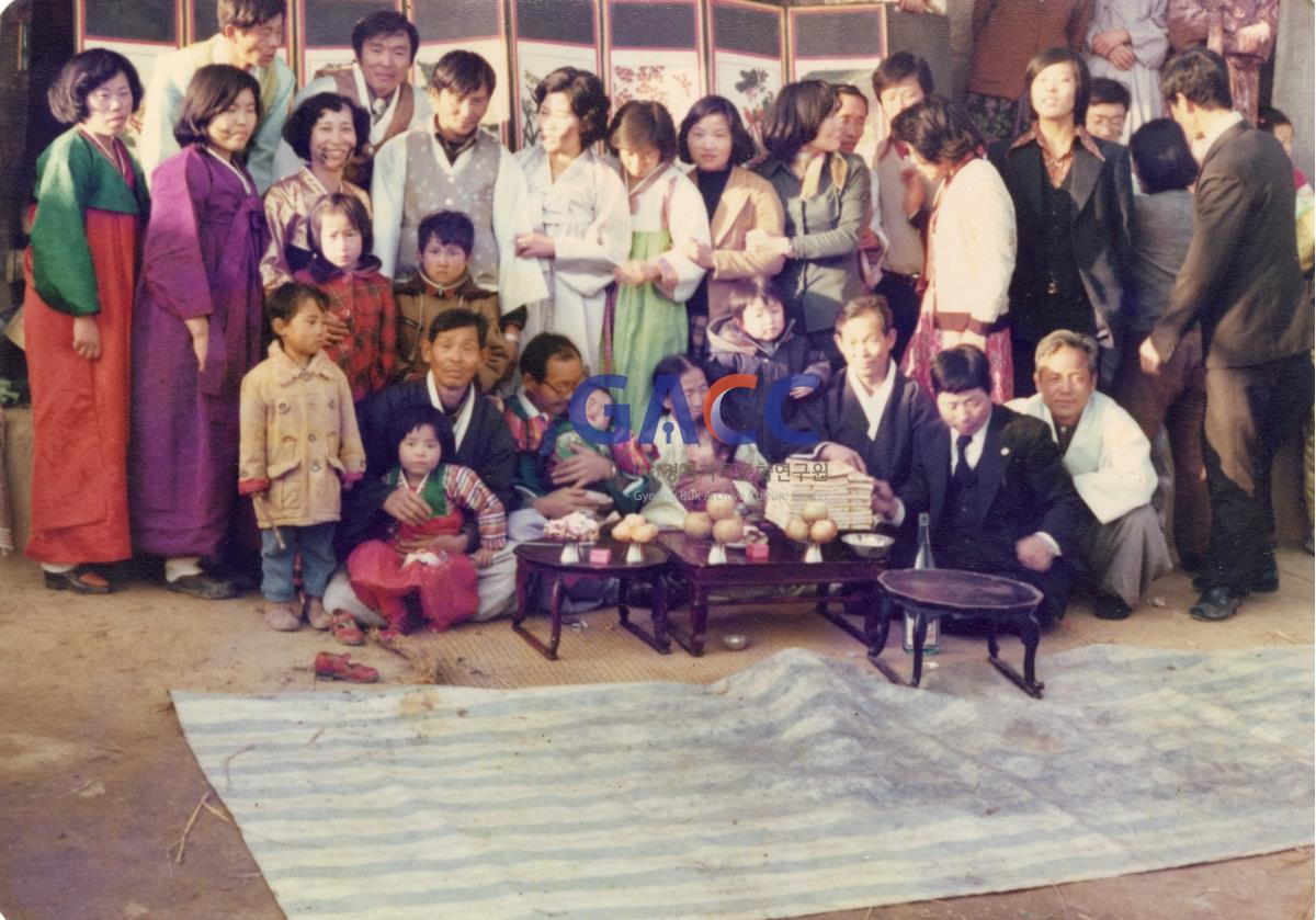 1977년 할아버지 환갑잔치 작은그림