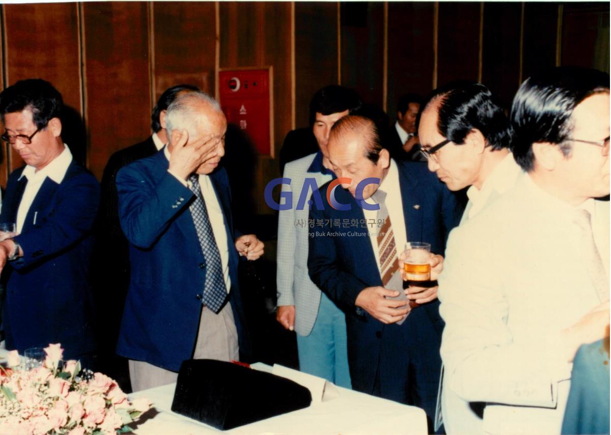 안동교구 두봉주교 나폴레옹 훈장 수장 1982년 작은그림