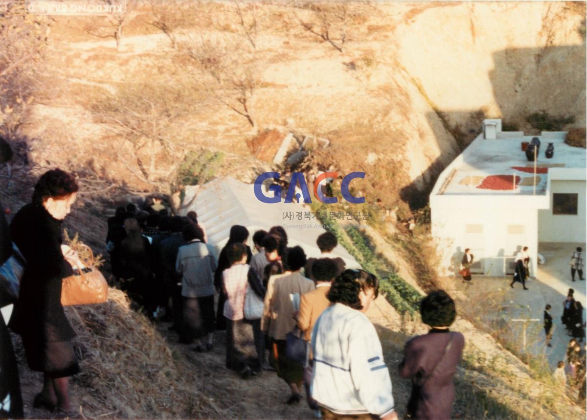 가톨릭 상지대학교 노신혜 수녀 장례식 1988년 작은그림