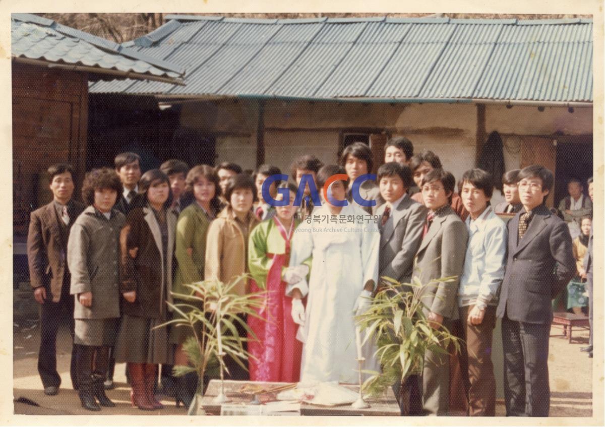1979년 기미년 3월 1일 결혼식 기념사진 작은그림
