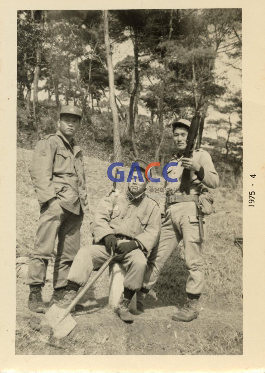 1975년 수색부대 군복무 시절 작은그림