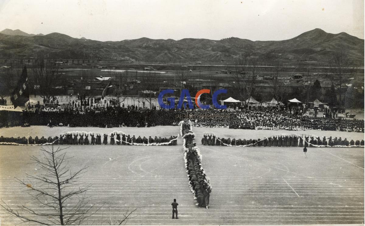 1970년대 안동중학교 민속축제 작은그림