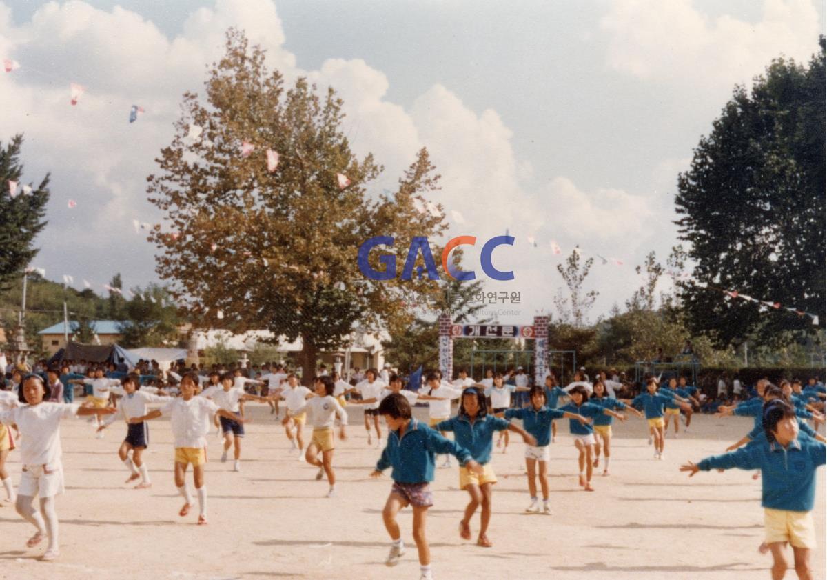 1984년경 서후국민학교 운동회 작은그림