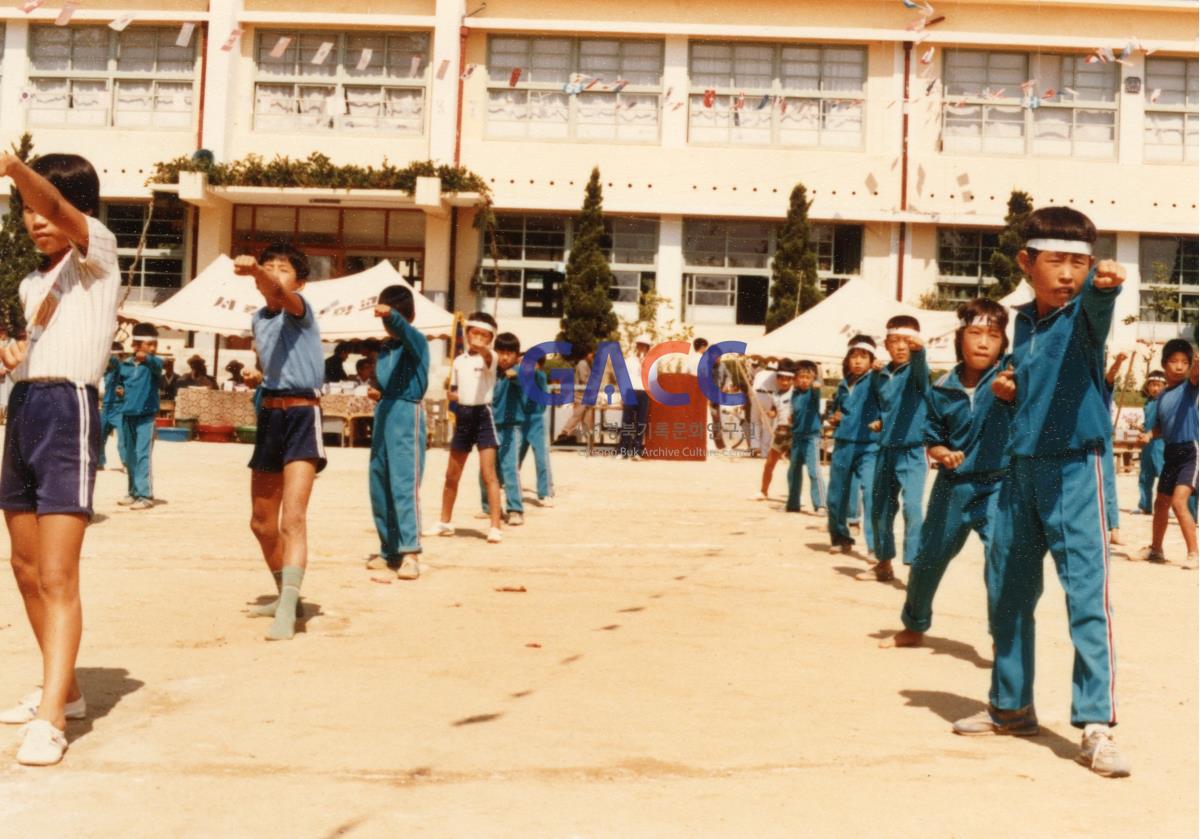 1984년경 서후국민학교 운동회 작은그림